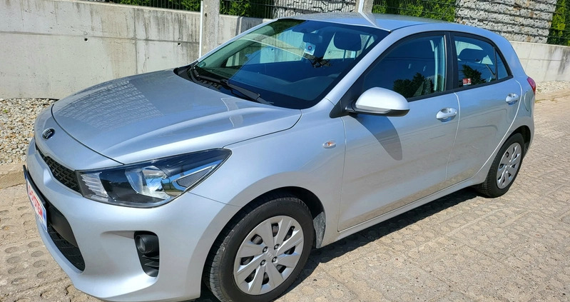 Ford Focus cena 39024 przebieg: 125000, rok produkcji 2019 z Tarnów małe 67